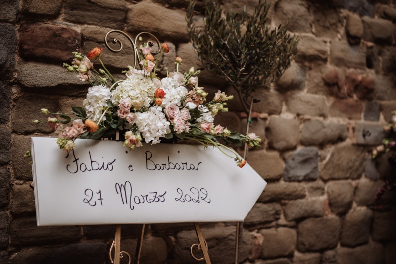 Intimate-Wedding-Perugia-Castello-Rosciano-Barbara-Fabio-024