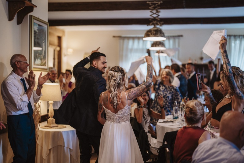 Crazy-Mountain-Wedding-in-Lago-Meugliano-Torino-Elena-Francesco-080
