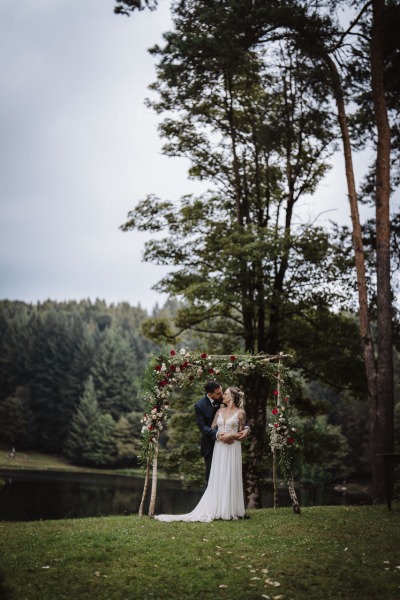 Crazy-Mountain-Wedding-in-Lago-Meugliano-Torino-Elena-Francesco-096