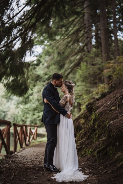 Crazy-Mountain-Wedding-in-Lago-Meugliano-Torino-Elena-Francesco-111