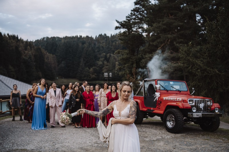 Crazy-Mountain-Wedding-in-Lago-Meugliano-Torino-Elena-Francesco-123