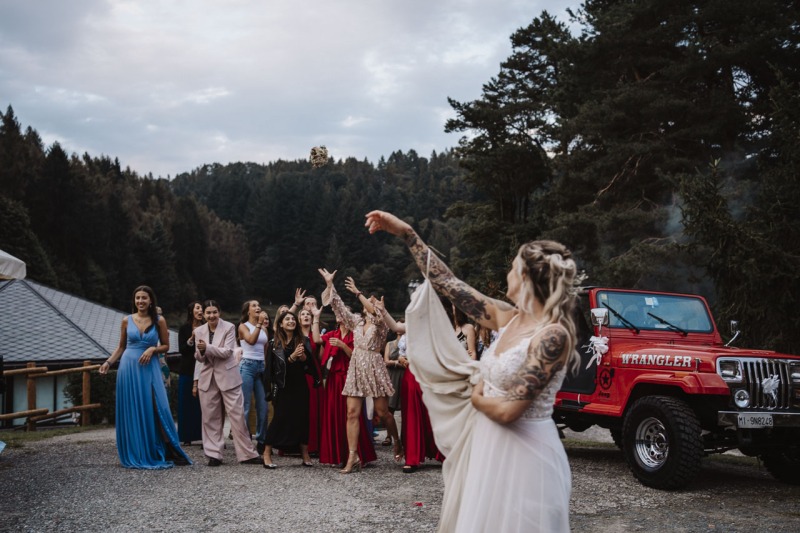 Crazy-Mountain-Wedding-in-Lago-Meugliano-Torino-Elena-Francesco-126