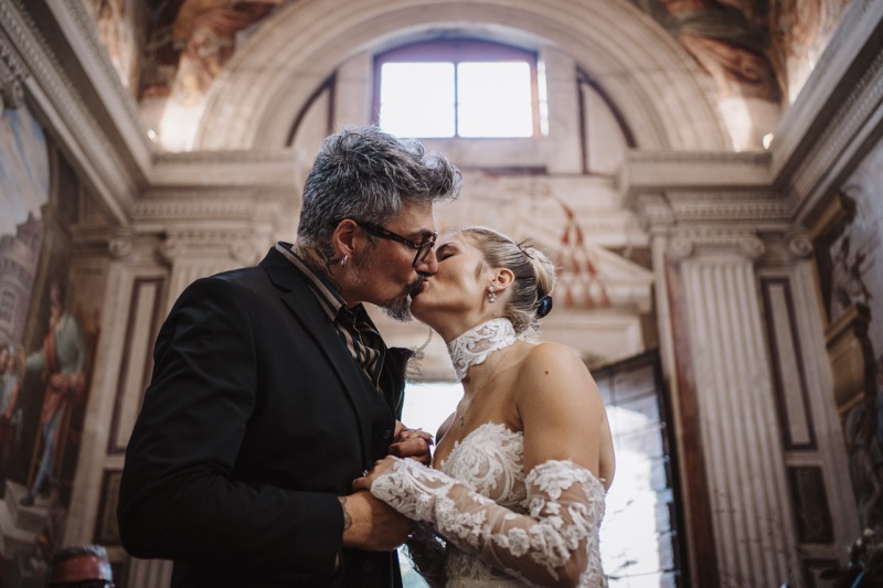 Rock-Dark-Alternative-Wedding-Milano-Groppello-dAdda-Eleonora-Andrea-059