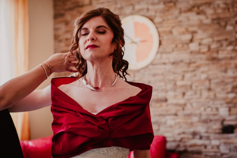 Red-Wedding-Bergamo-Castello-di-Cavernago-Emanuela-Diego-009