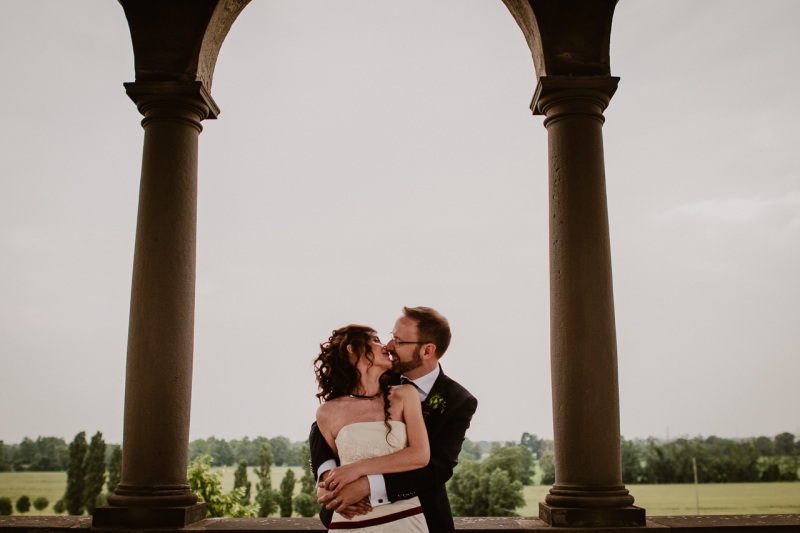 Red-Wedding-Bergamo-Castello-di-Cavernago-Emanuela-Diego-034