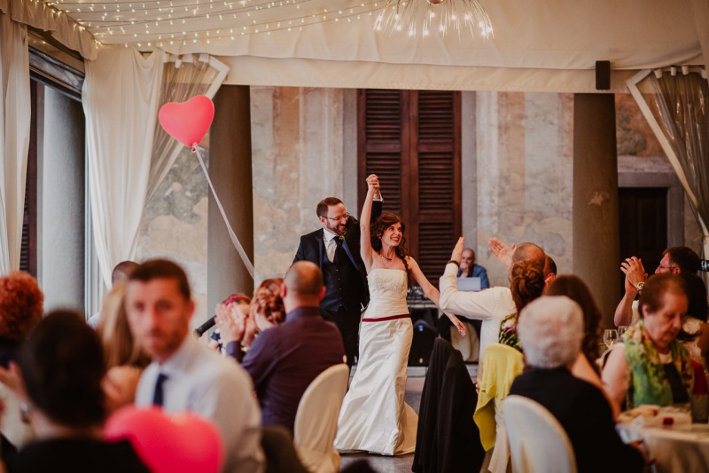 Red-Wedding-Bergamo-Castello-di-Cavernago-Emanuela-Diego-045