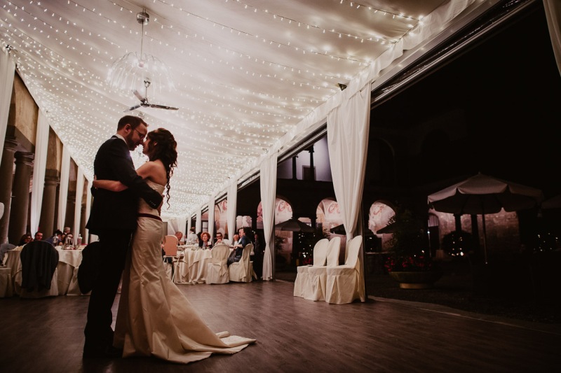 Red-Wedding-Bergamo-Castello-di-Cavernago-Emanuela-Diego-049