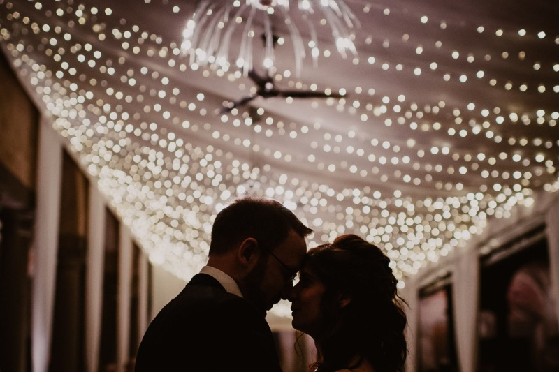 Red-Wedding-Bergamo-Castello-di-Cavernago-Emanuela-Diego-050