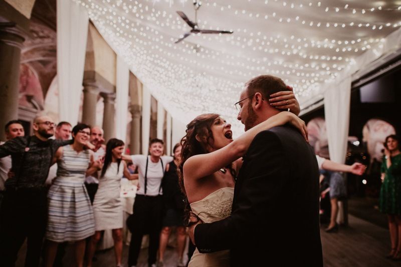 Red-Wedding-Bergamo-Castello-di-Cavernago-Emanuela-Diego-051