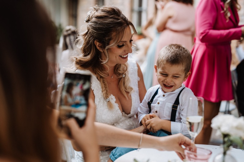 Shabby-Chic-Crazy-Wedding-Bergamo-Cascina-Fiorita-ErikaStefano-074