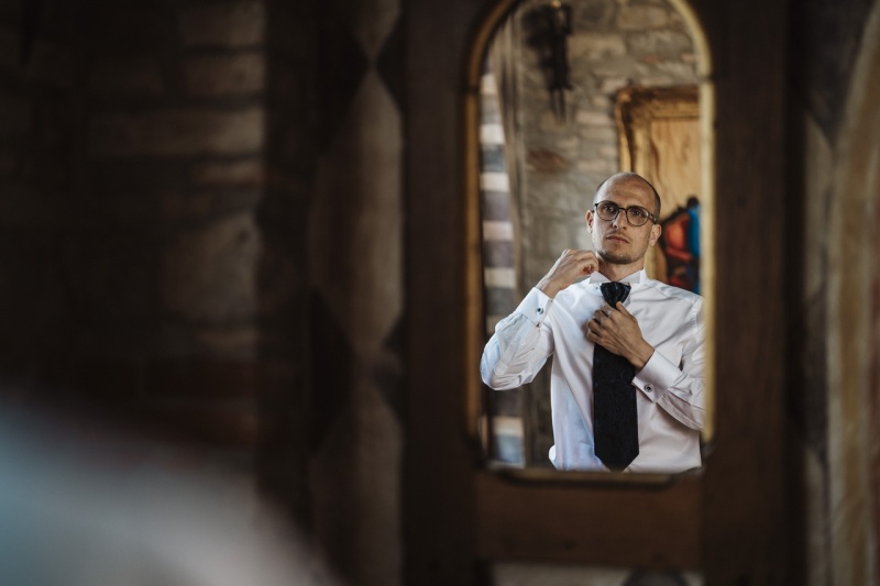 Elegant-Intimate-Wedding-Pavia-Rocca-di-Montalfeo-Nadine-Mauro-016