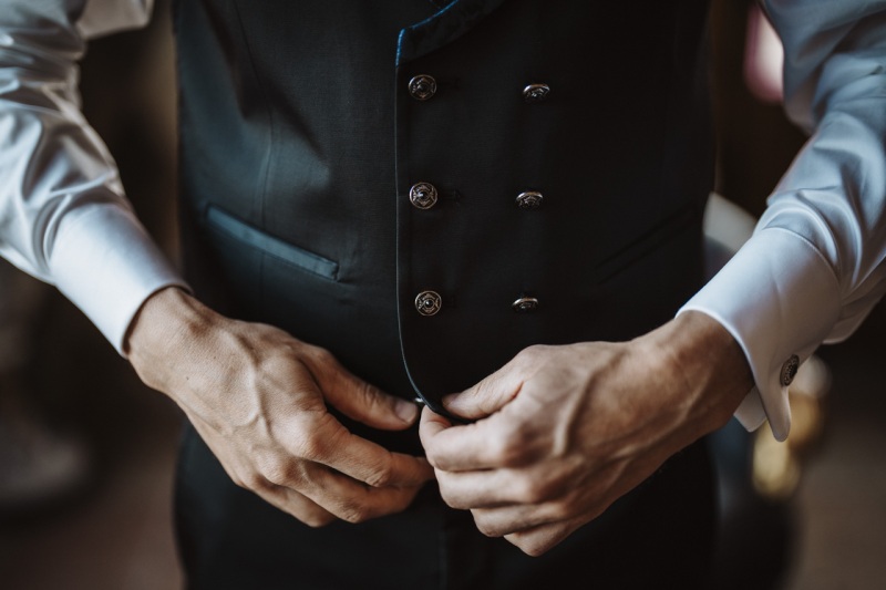 Elegant-Intimate-Wedding-Pavia-Rocca-di-Montalfeo-Nadine-Mauro-020