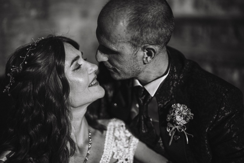 Elegant-Intimate-Wedding-Pavia-Rocca-di-Montalfeo-Nadine-Mauro-069