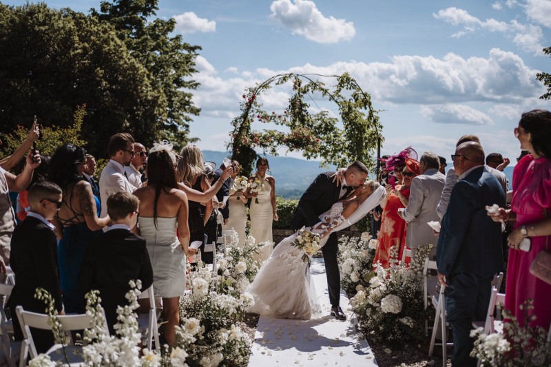 Elegant-Intimate-Destination-Wedding-Tuscany-Borgo-San-Lorenzo-Villa-di-Striano-ShonaScott-092