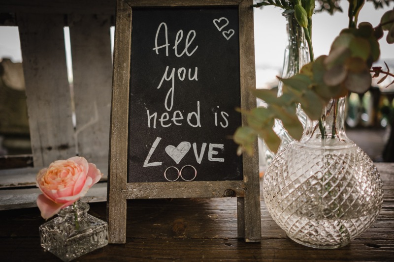 Shabby-Chic-Wedding-Bergamo-Cascina-Fiorita-Tatiana-Alessandro-044