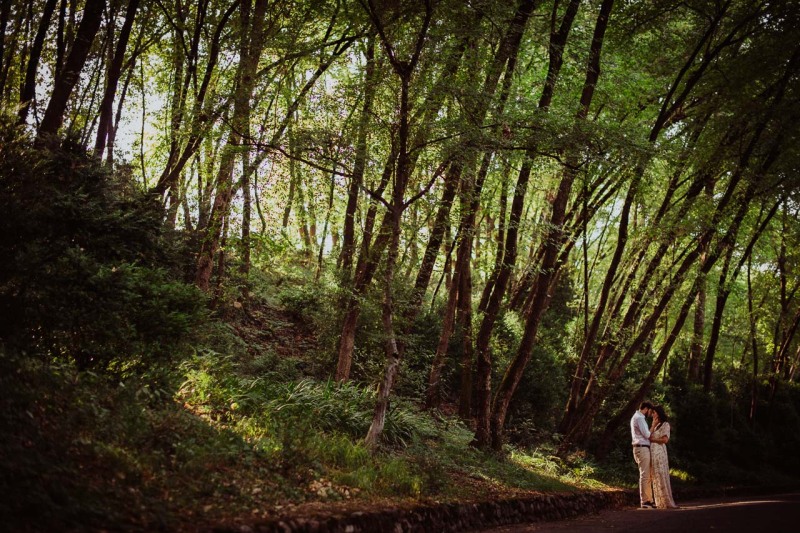 Engagement-Love-Portraits-Lake-Garda-Parco-Sigurta-Ambra-Fabrizio-001