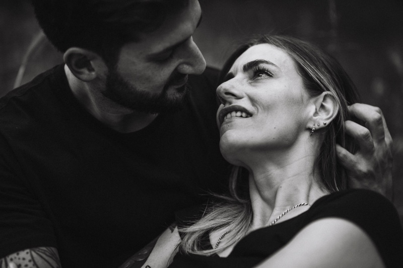 Engagement-Love-Portraits-Monza-Villa-Reale-Erika-Nicholas-035