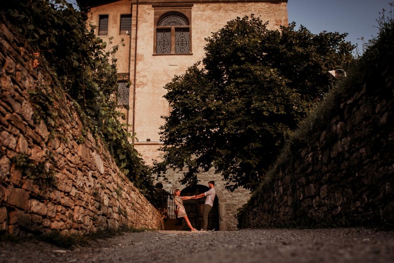 Engagement-Love-Portraits-Bergamo-Monastero-Astino-Federica-Pietro-017