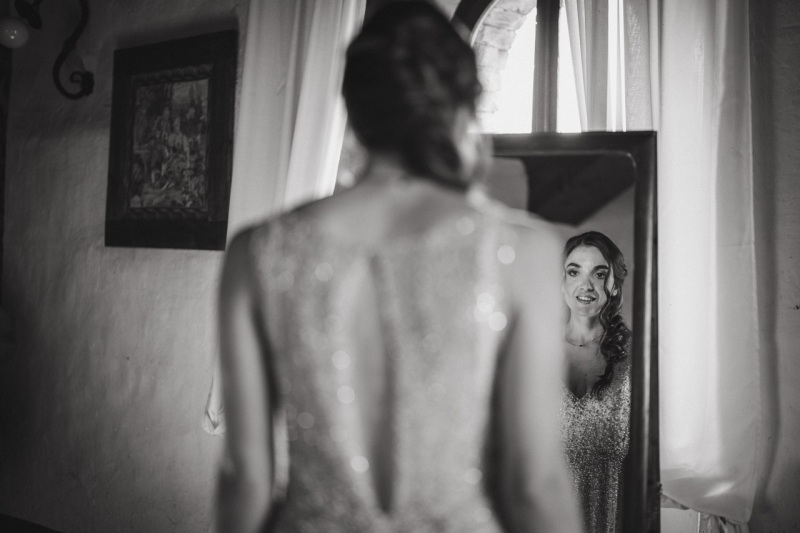 Rainbow-Intimate-Wedding-Milano-Castello-Corneliano-Bertario-Federica-Giulia-023