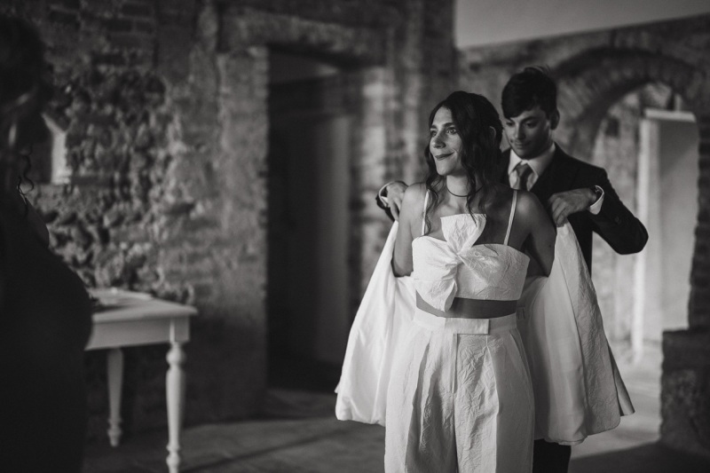 Rainbow-Intimate-Wedding-Milano-Castello-Corneliano-Bertario-Federica-Giulia-030