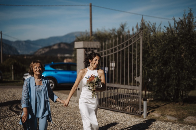 Rainbow-Crazy-Wedding-Brescia-Cantina-Boccadoro-Paola-Martina-043