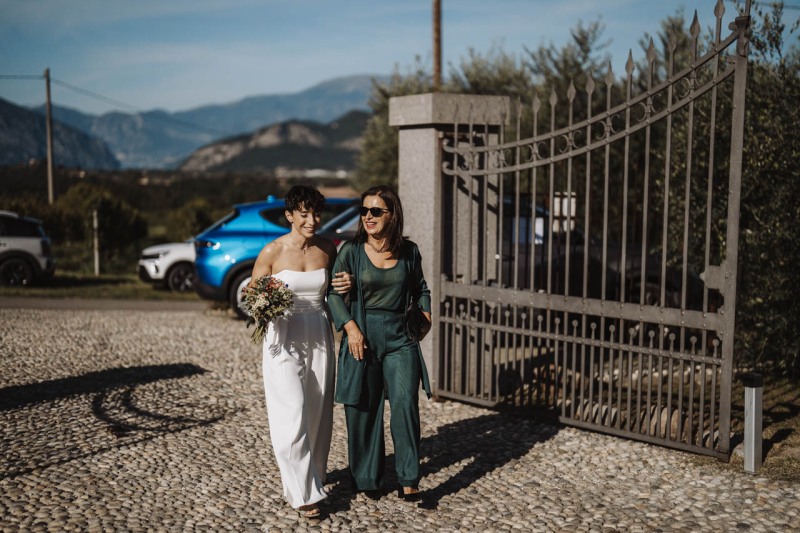 Rainbow-Crazy-Wedding-Brescia-Cantina-Boccadoro-Paola-Martina-044