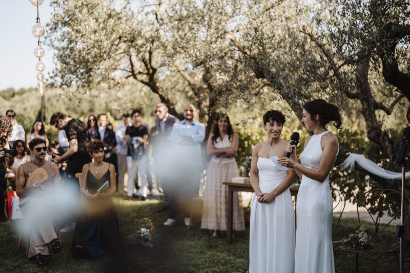 Rainbow-Crazy-Wedding-Brescia-Cantina-Boccadoro-Paola-Martina-058